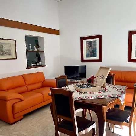 Calici Di - Via Roma 73 Appartement Marsala